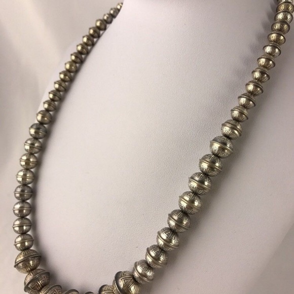 COPY - Hand Stamped Bench Navajo Pearls Graduated… - Picture 3 of 8